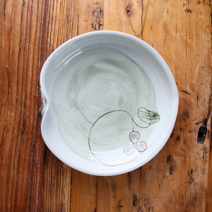 세잎꽃 하트찬기 4호 도자기그릇